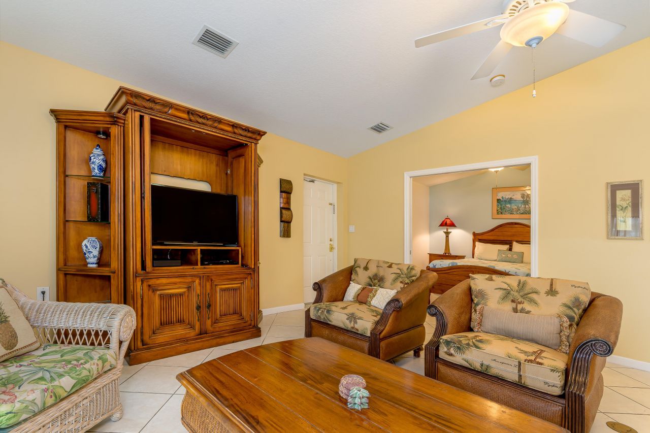 260 Sadowski Causeway, Key Colony, FL 33051 Photo
