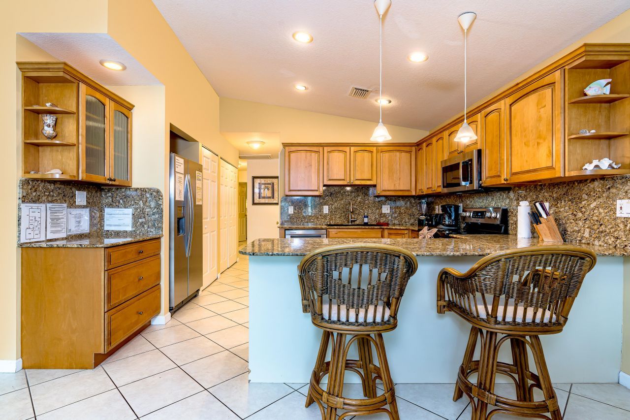 260 Sadowski Causeway, Key Colony, FL 33051 Photo