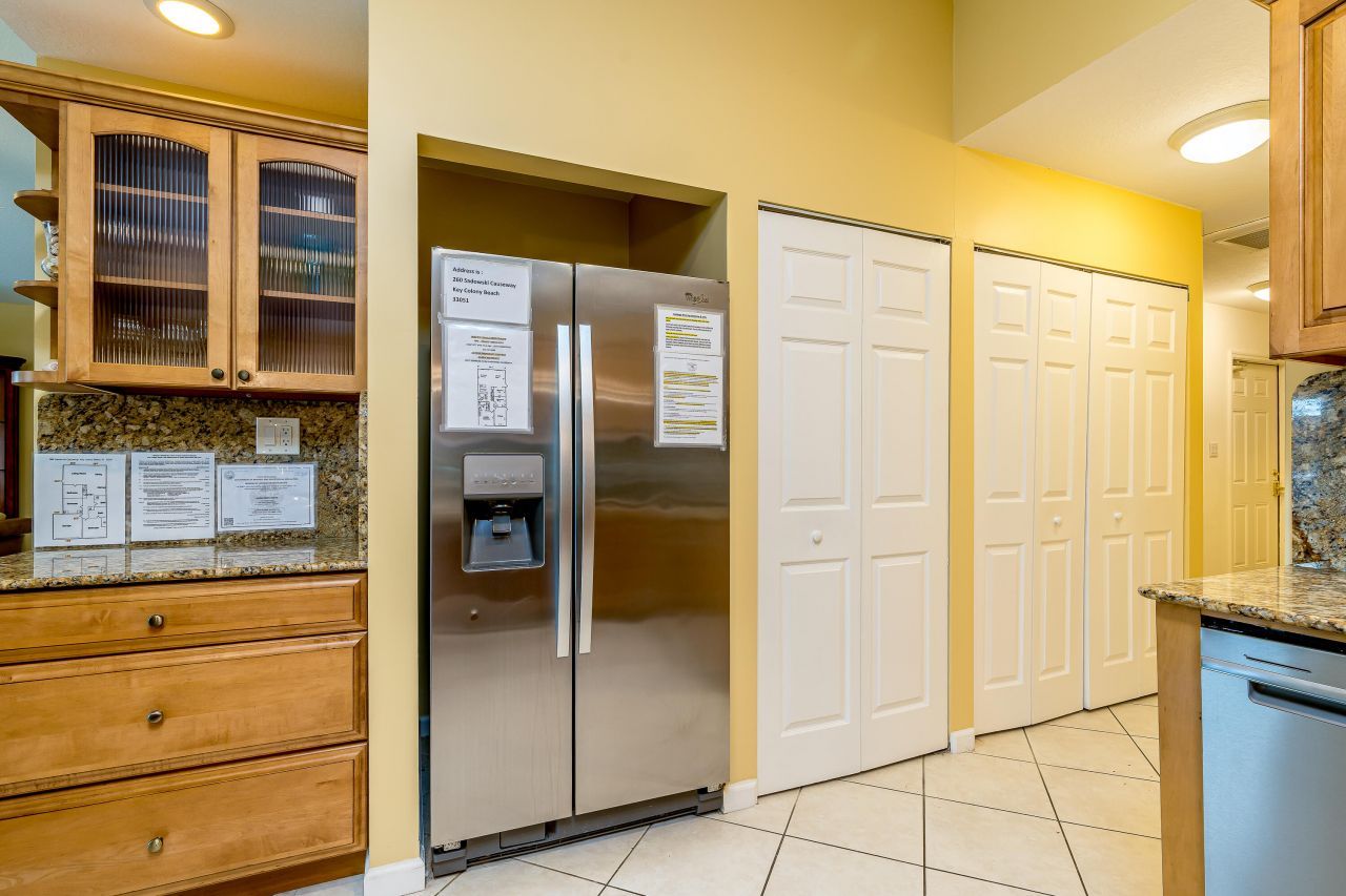 260 Sadowski Causeway, Key Colony, FL 33051 Photo