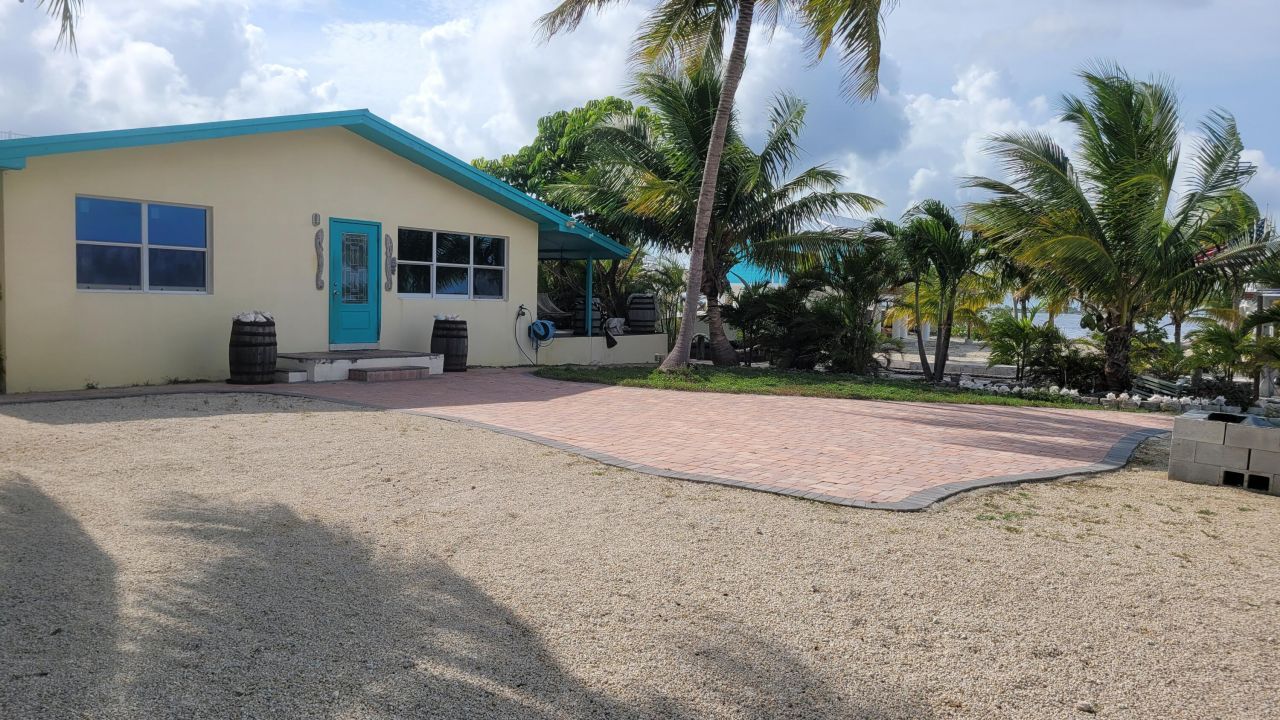 31253 Hibiscus Drive, Big Pine Key, FL 33043 Photo