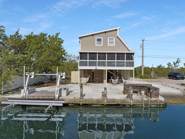 813 Hawksbill Lane, Sugarloaf, FL 33042