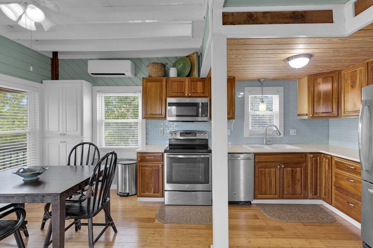 813 Hawksbill Lane, Sugarloaf, FL 33042 Photo