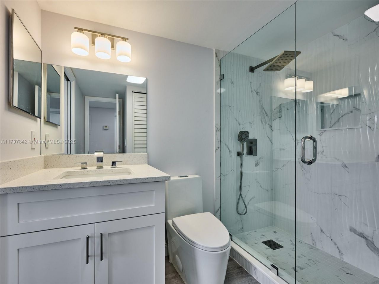 5380 Cedar Lake Dr, Unit 204, Boynton Beach, FL 33437 Photo