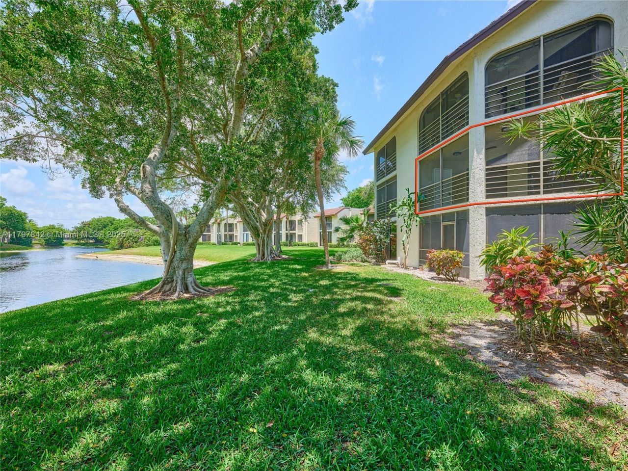 5380 Cedar Lake Dr, Unit 204, Boynton Beach, FL 33437 Photo