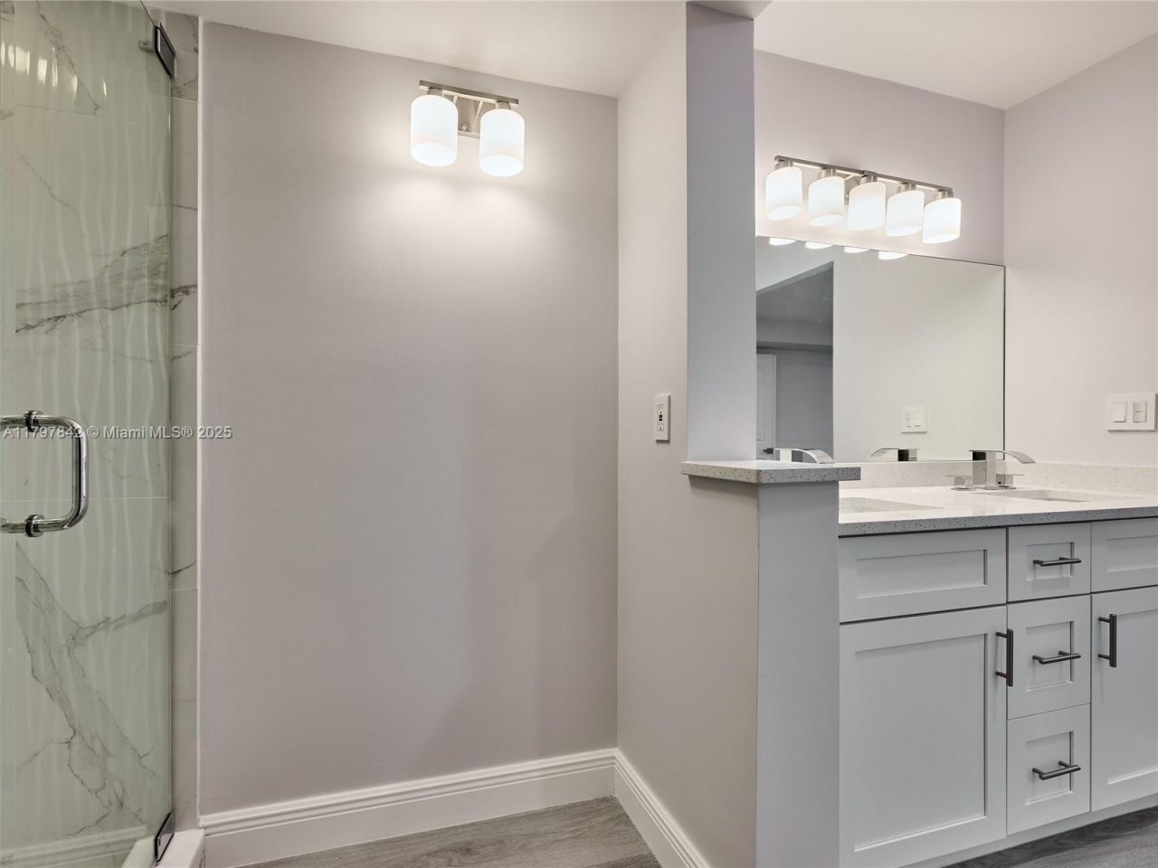 5380 Cedar Lake Dr, Unit 204, Boynton Beach, FL 33437 Photo