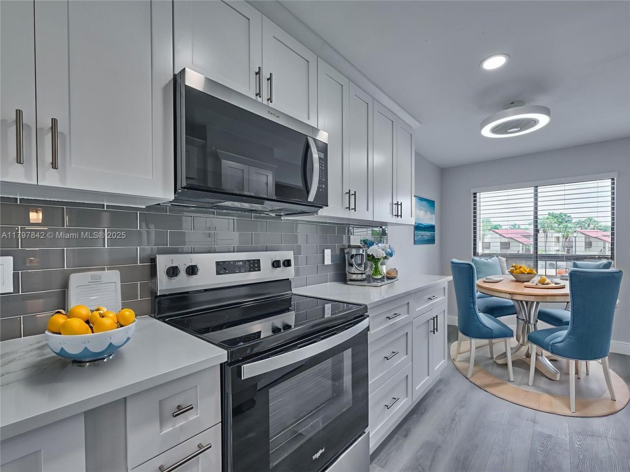 5380 Cedar Lake Dr, Unit 204, Boynton Beach, FL 33437 Photo