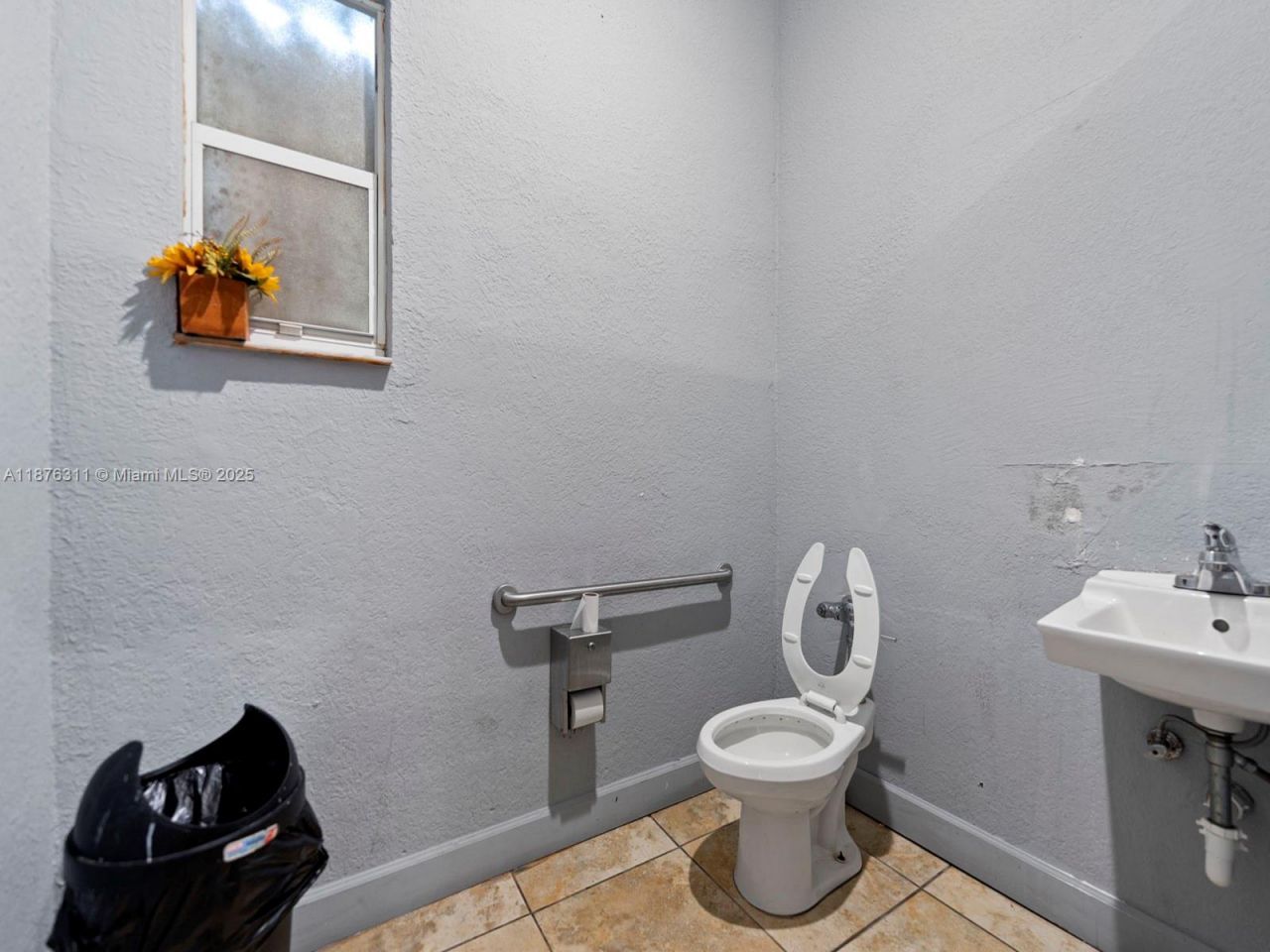 3001 NW 22nd Ave, Miami, FL 33142 Photo