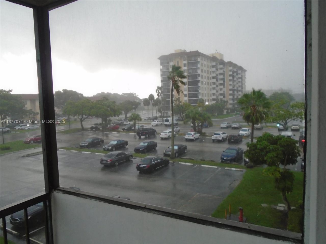 4174 Inverrary Dr, Unit 303, Lauderhill, FL 33319 Photo