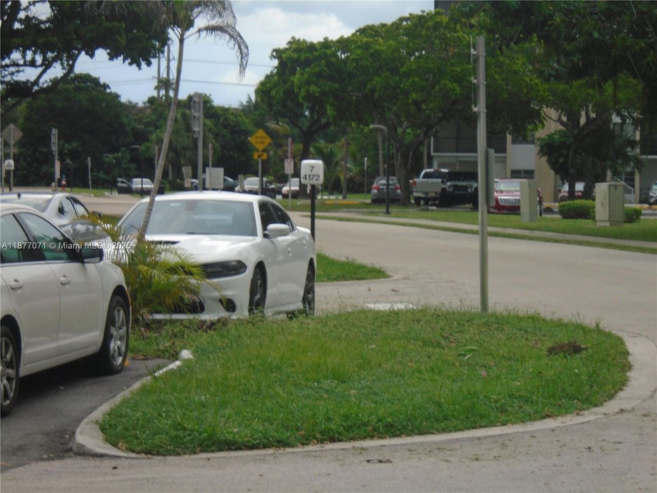 4174 Inverrary Dr, Unit 303, Lauderhill, FL 33319 Photo