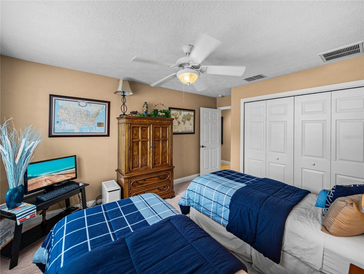 11972 W Riverhaven Drive, Homosassa, FL 34448 Photo