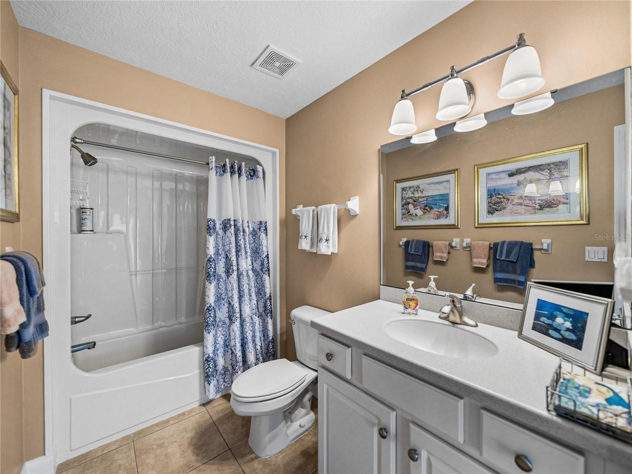 11972 W Riverhaven Drive, Homosassa, FL 34448 Photo