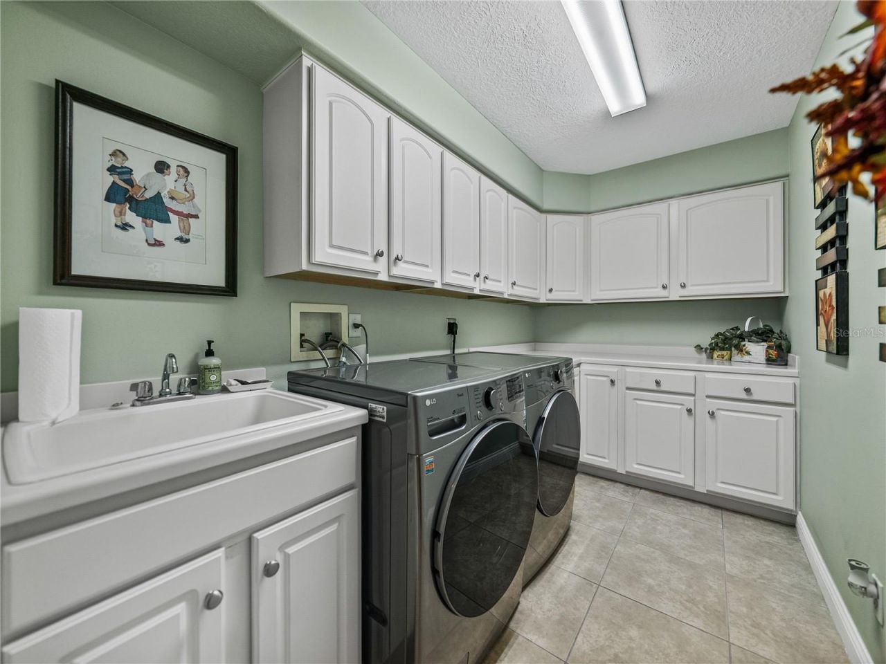 11972 W Riverhaven Drive, Homosassa, FL 34448 Photo