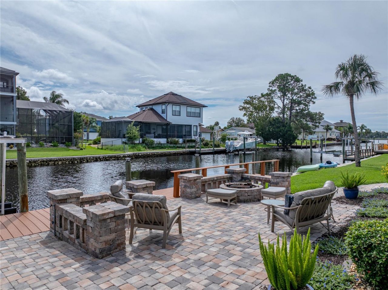 11972 W Riverhaven Drive, Homosassa, FL 34448 Photo