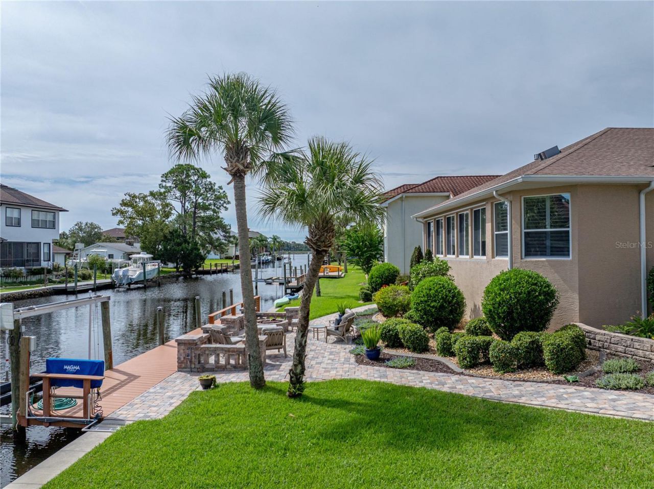 11972 W Riverhaven Drive, Homosassa, FL 34448 Photo