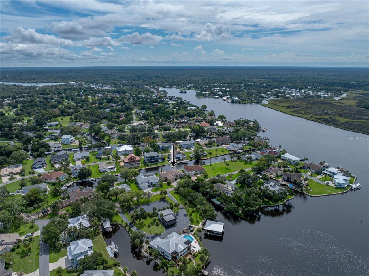 11972 W Riverhaven Drive, Homosassa, FL 34448 Photo