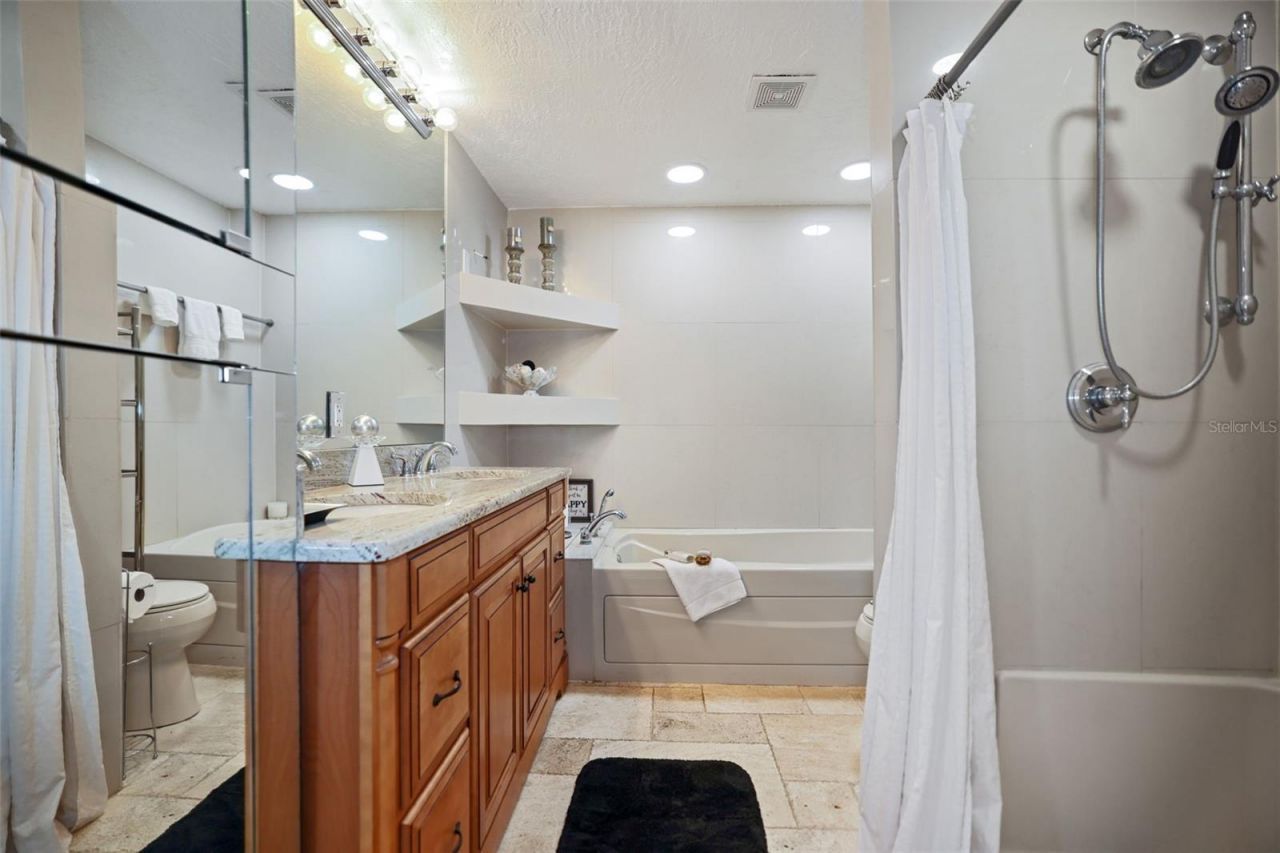 2035 28th Street S, Saint Petersburg, FL 33712 Photo