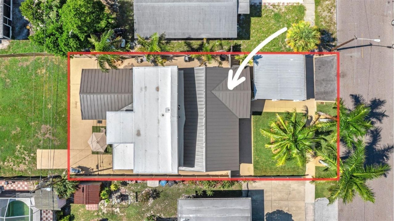 2035 28th Street S, Saint Petersburg, FL 33712 Photo