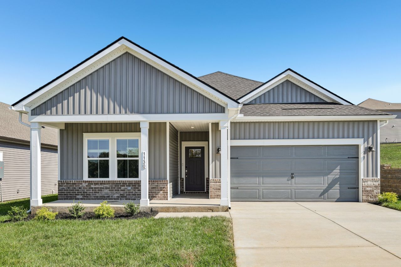 1130 Bluffton Cir, Clarksville, TN 37043 Main Photo