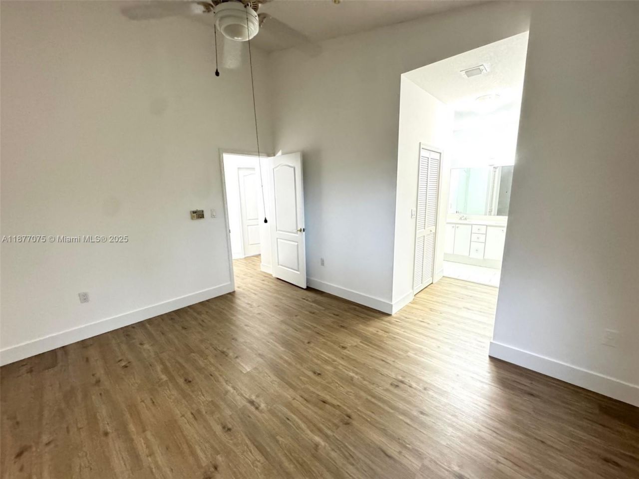 10170 SW 88th St, Unit 305, Miami, FL 33176 Photo