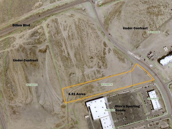 N Elizabeth, Pueblo, CO 81008