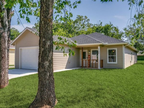 1108 S Morris Street, Gainesville, TX 76240
