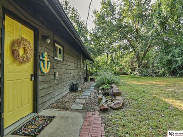 204 Pawnee Circle, Ashland, NE 68003