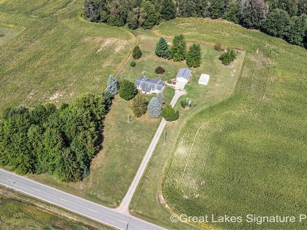 16856 W Stanton Road, Pierson, MI 49339