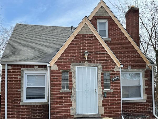 19190 Rogge Street, Detroit, MI 48234