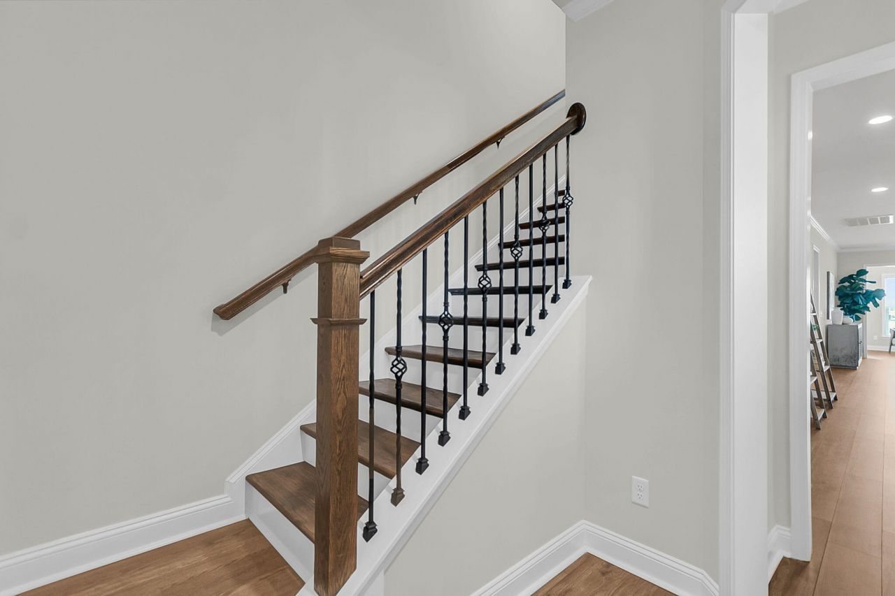 214 Garden Gate Way Photo 24