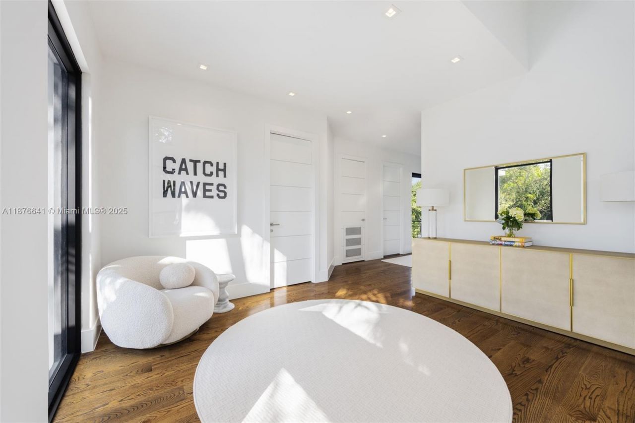 2321 Trapp Ave, Coconut Grove, FL 33133 Photo