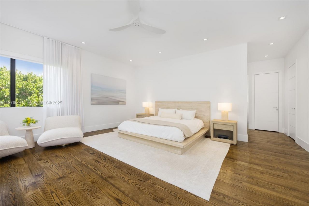 2321 Trapp Ave, Coconut Grove, FL 33133 Photo