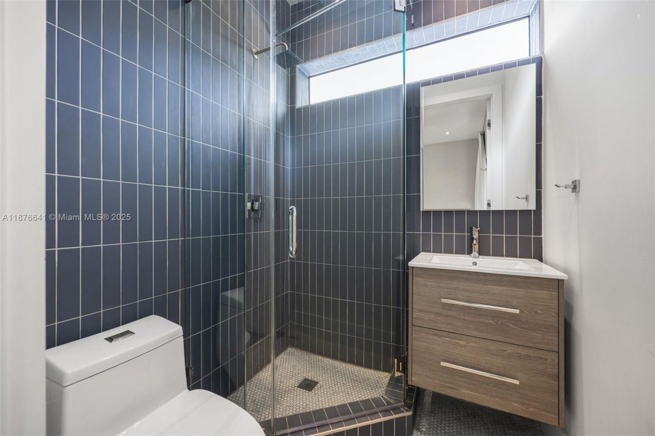 2321 Trapp Ave, Coconut Grove, FL 33133 Photo