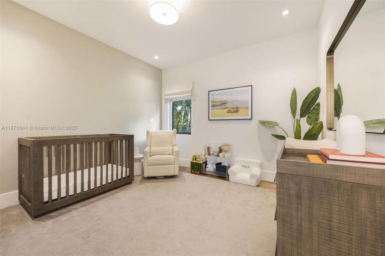 2321 Trapp Ave, Coconut Grove, FL 33133 Photo