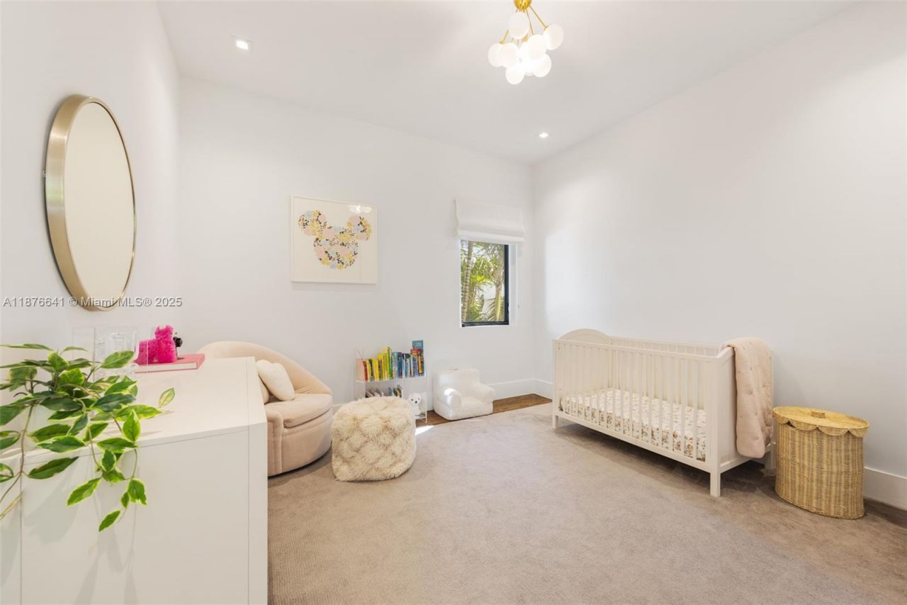 2321 Trapp Ave, Coconut Grove, FL 33133 Photo