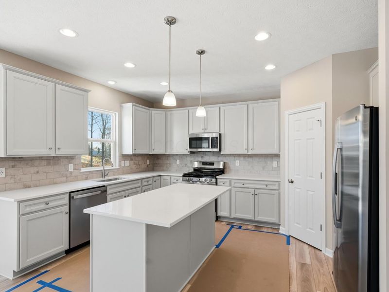 413 Fannin Drive, Pataskala, OH 43062 Photo 16