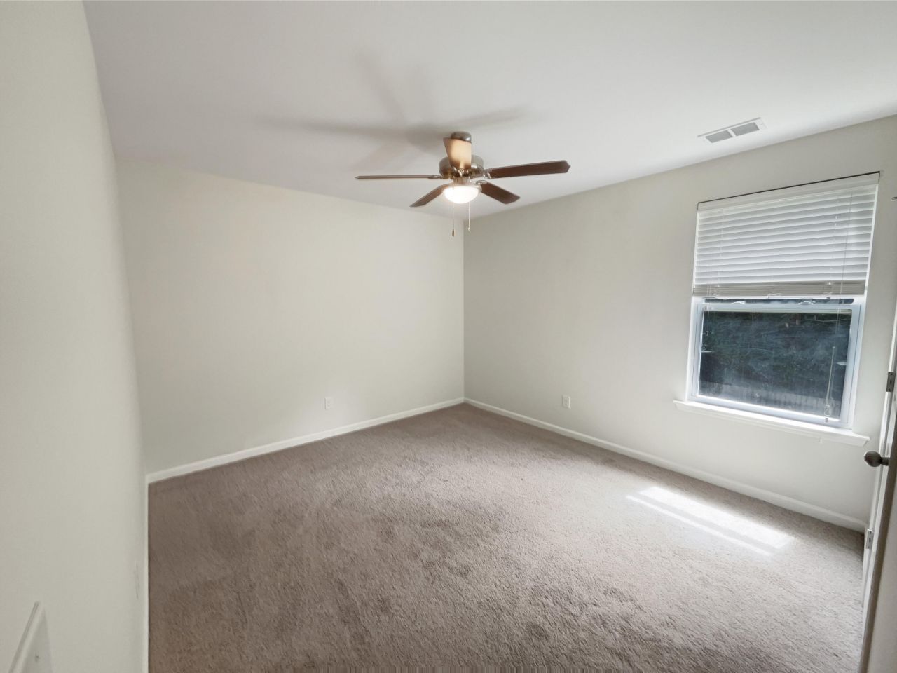 112 Balsam Circle Photo 17