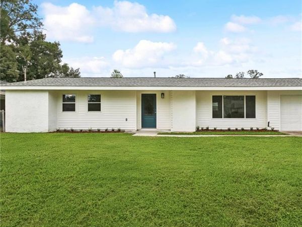 321 ST ANTHONY Street, Luling, LA 70070