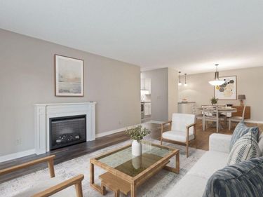 35 Nathan Lane N, Unit 210, Plymouth, MN 55441