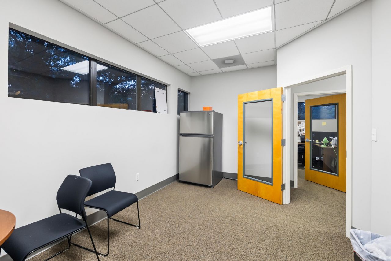 1017 Chuck Dawley Boulevard Photo 28