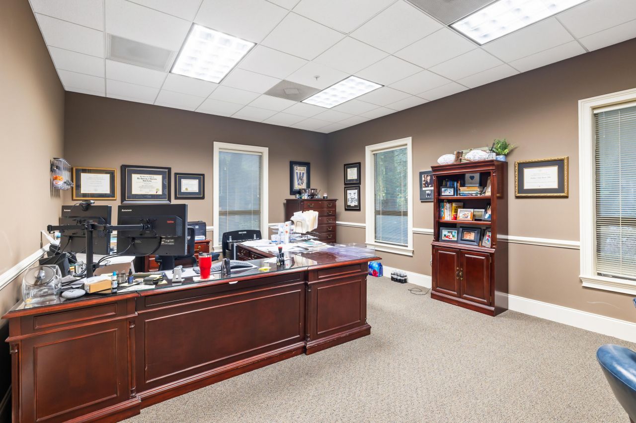 1017 Chuck Dawley Boulevard Photo 35