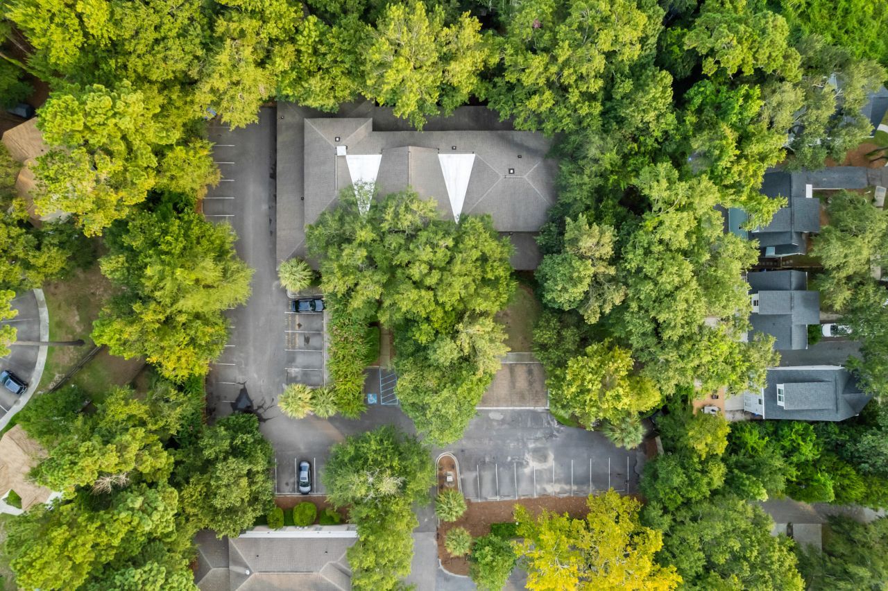 1017 Chuck Dawley Boulevard Photo 9