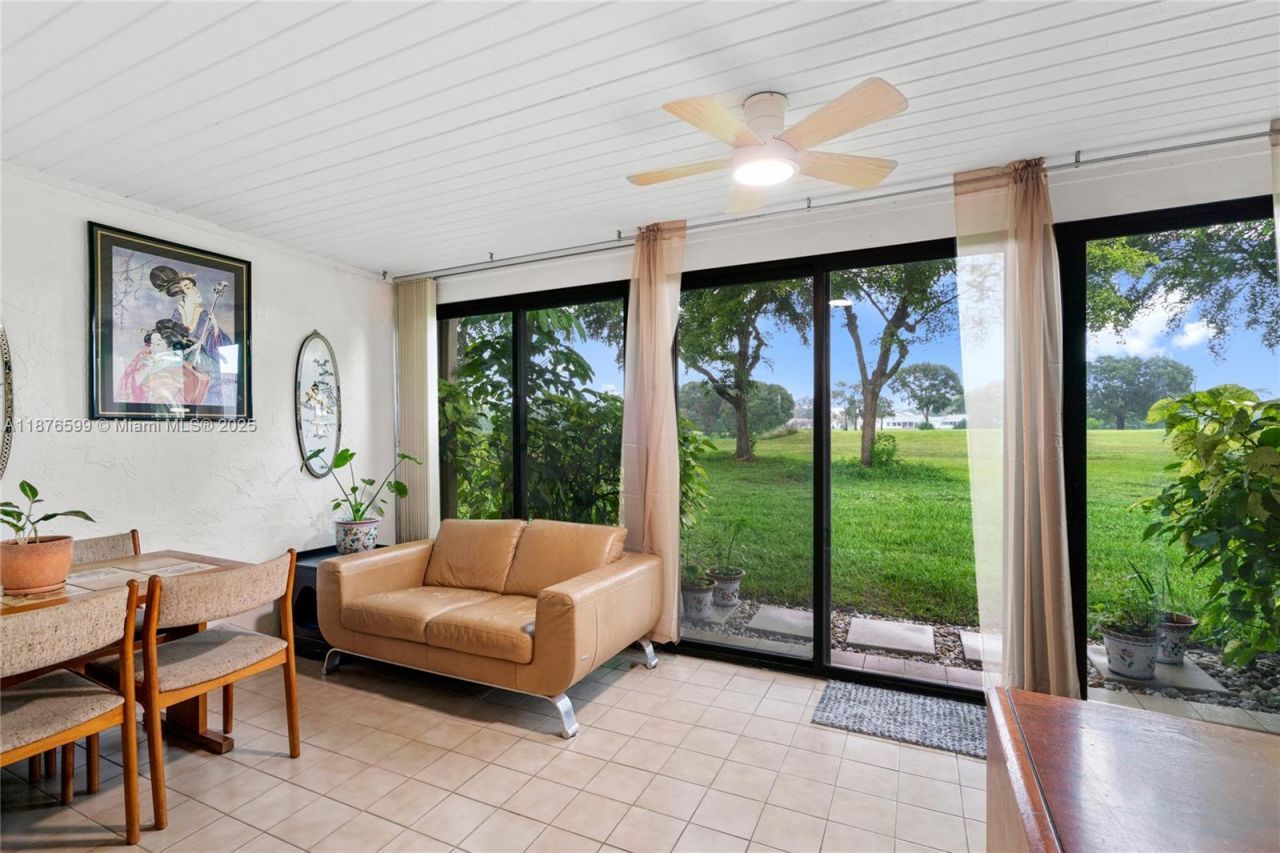 9286 Vista Del Lago, Unit G, Boca Raton, FL 33428 Photo