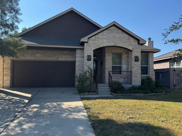 204 Wilderness TRL, Elgin, TX 78621