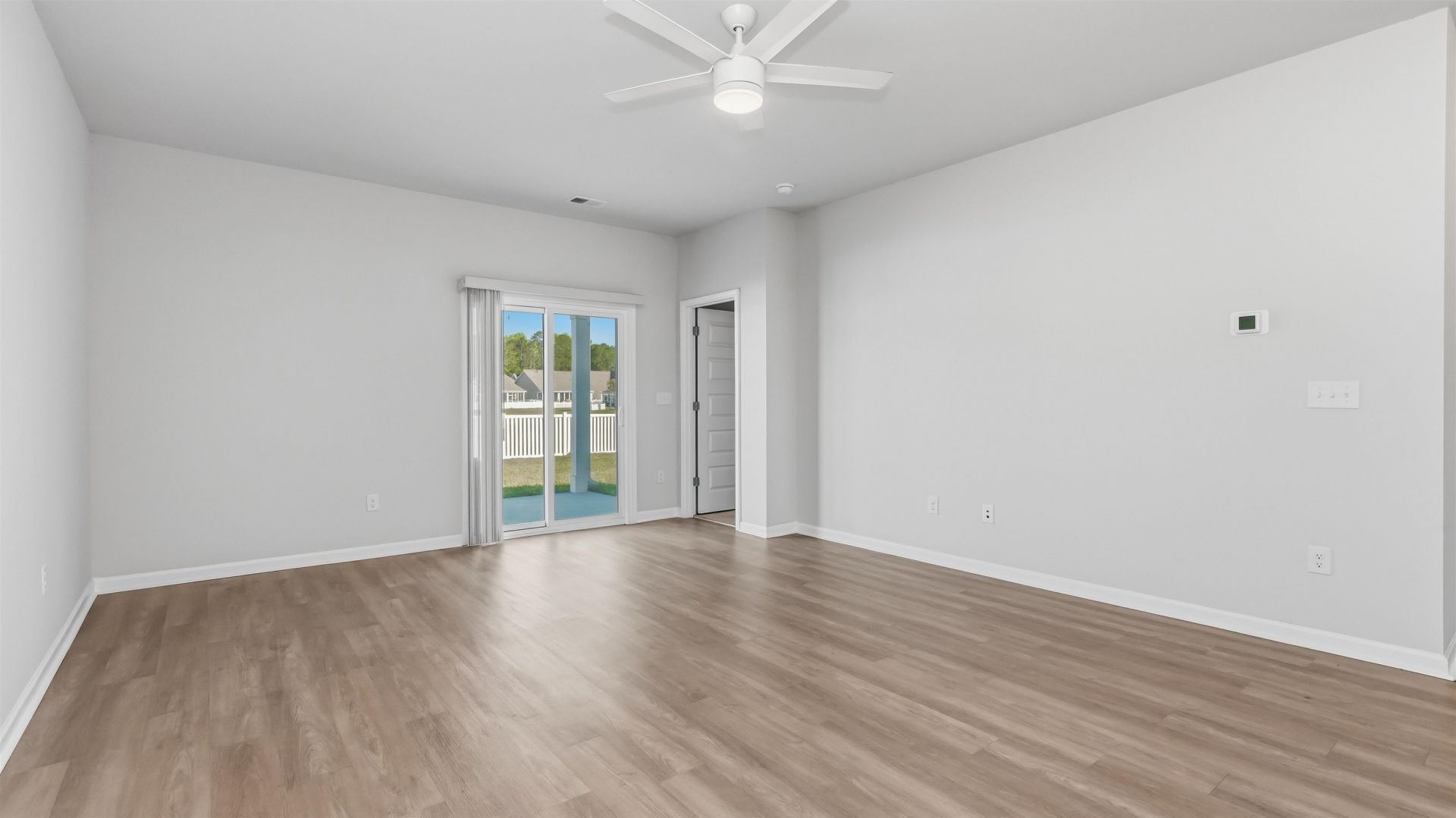 8196 Forest Edge Dr. Photo 16