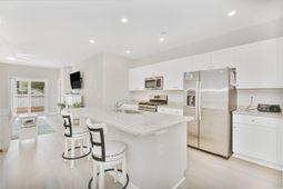 8196 Forest Edge Dr. photo 4