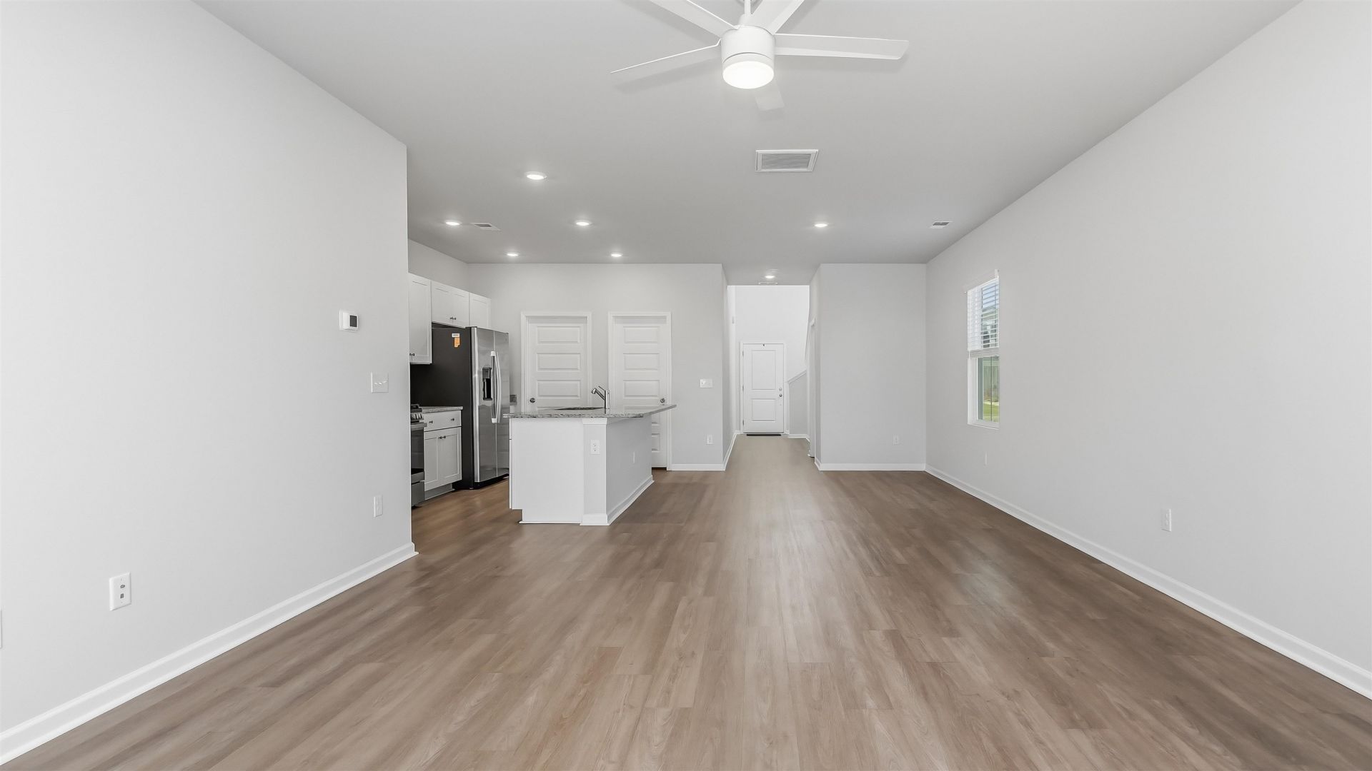 8196 Forest Edge Dr. Photo 20