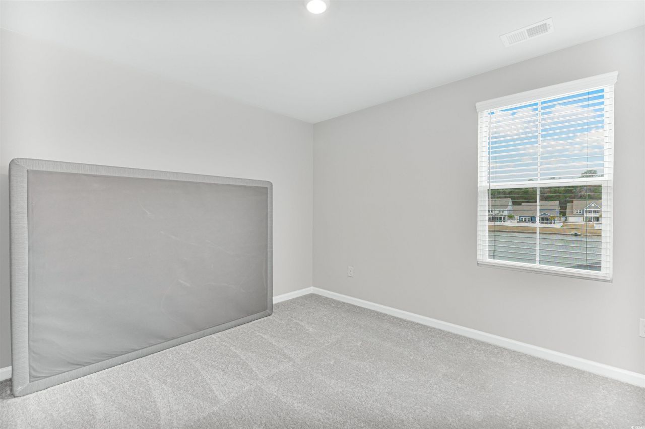 8196 Forest Edge Dr. Photo 22