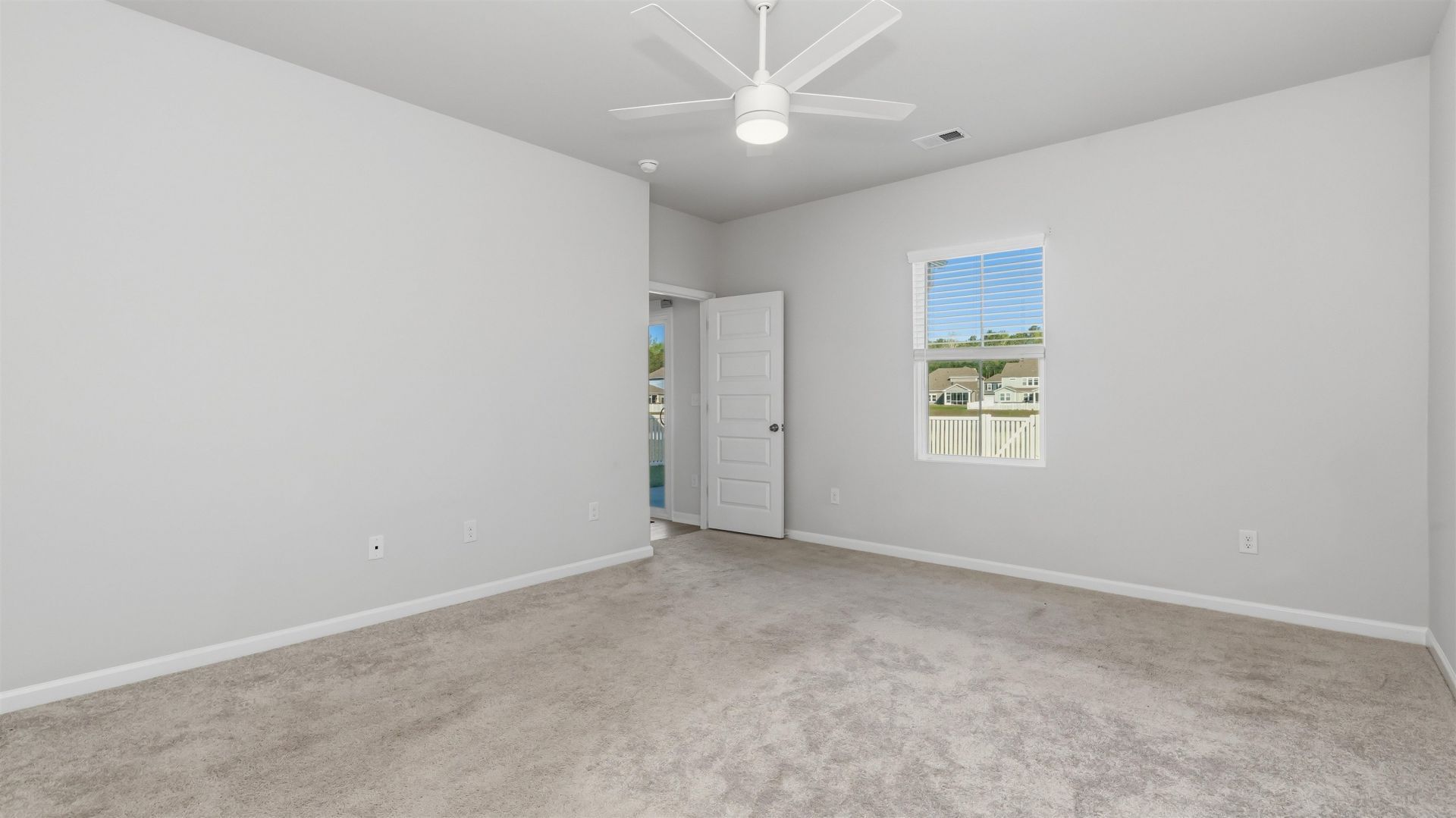 8196 Forest Edge Dr. Photo 23