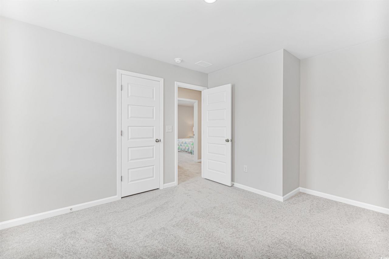 8196 Forest Edge Dr. Photo 23