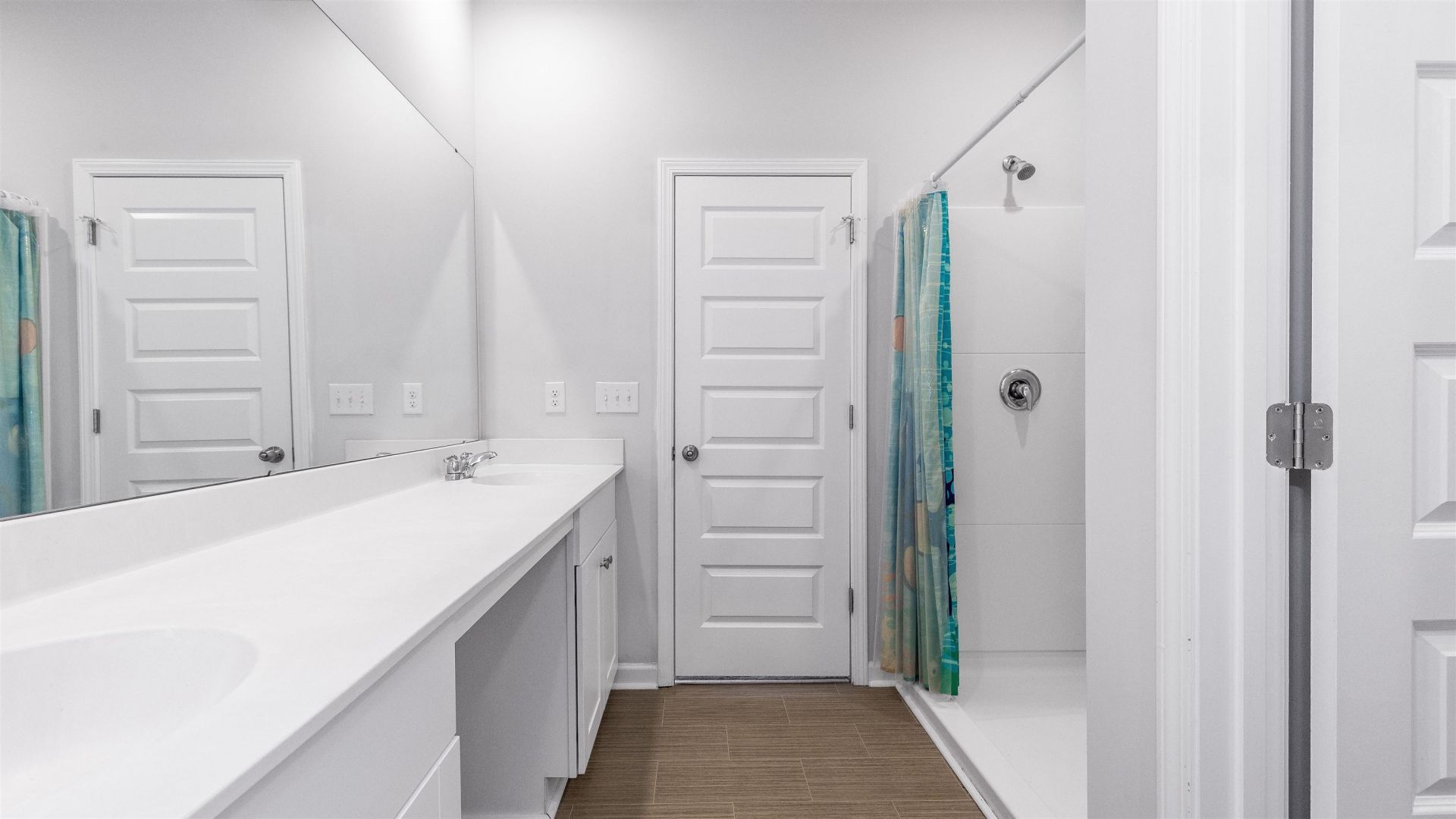 8196 Forest Edge Dr. Photo 26